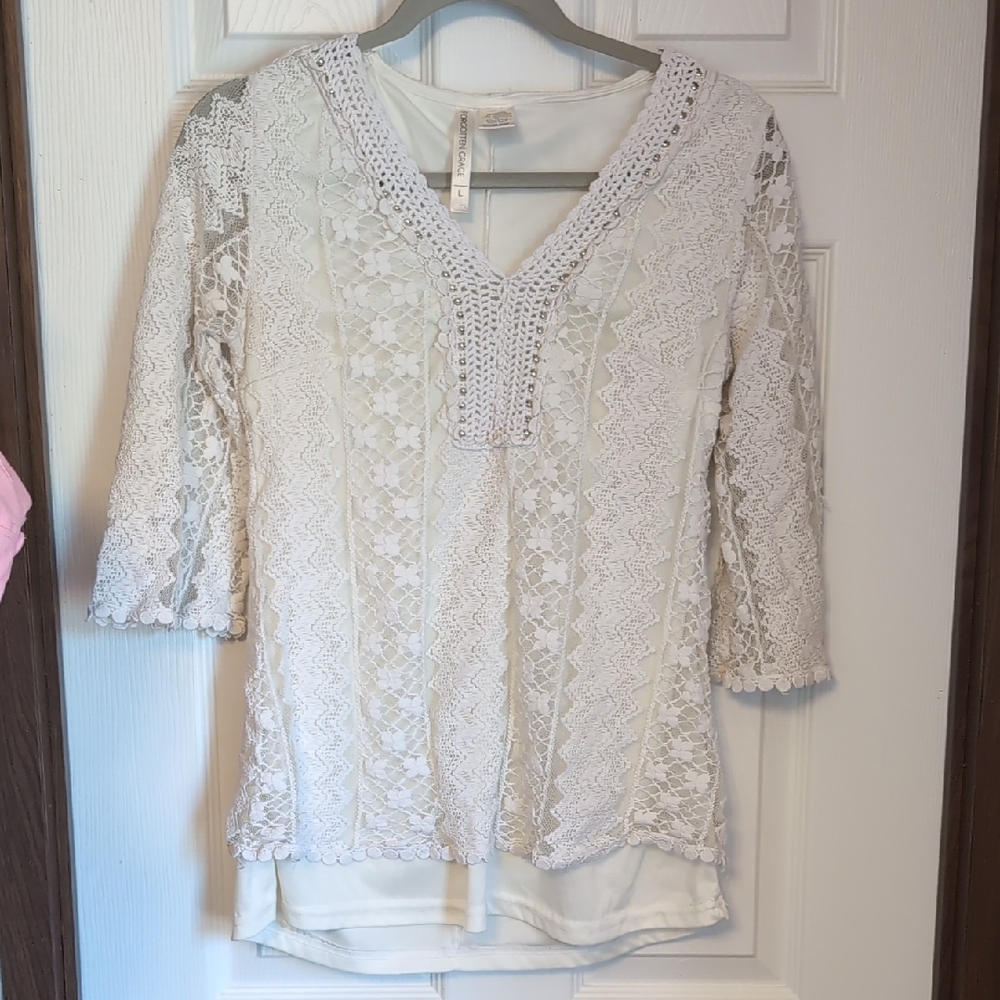 Cream Embellished 3/4 Sleeve Blouse